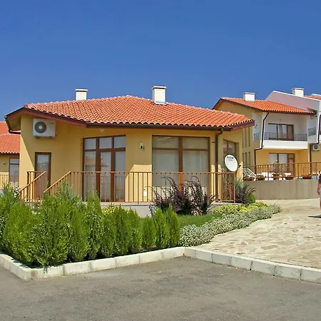 Montemar Villa
