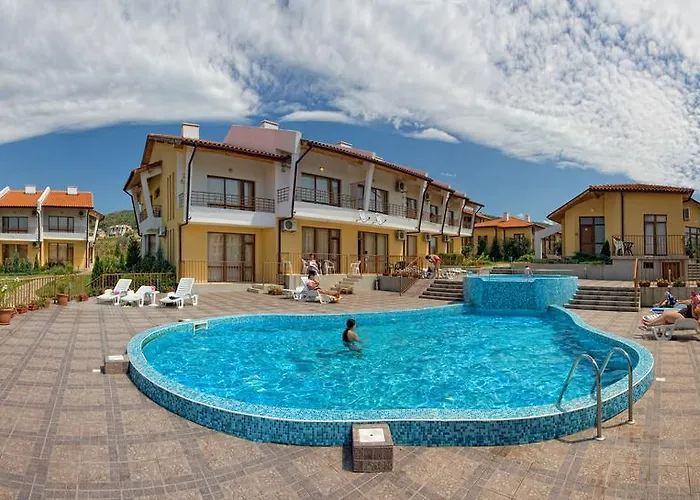 Montemar Villa Slăntjev Brjag